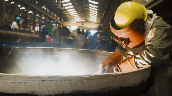 i caschi e le maschere da saldatori