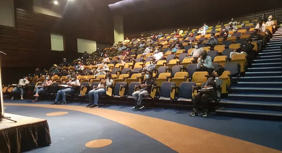 Corsi di formazione IT per contrastare la disoccupazione giovanile: il progetto Sci-Bono